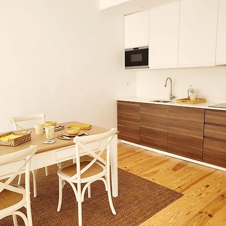 Light & Style Apartment Lisbon Luaran gambar